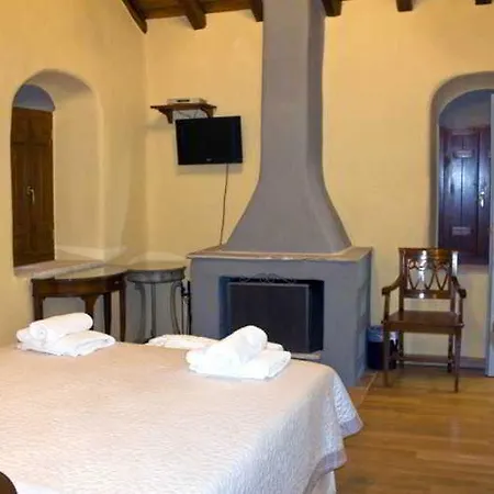 Pyrgos Petropoulaki Hotel Mavrovouni (Laconia)