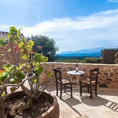 Pyrgos Petropoulaki